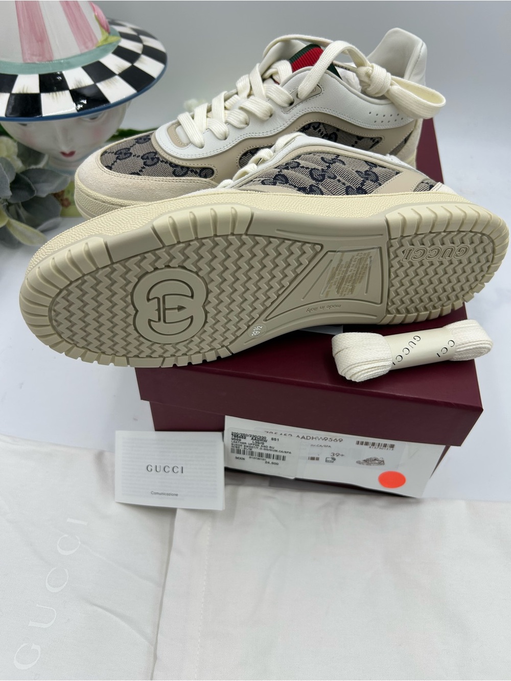 Women's Gucci Cream and Beige GG Canvas Low-Top Sneakers with Red-Green Web 39.5 - Picture 8 of 11